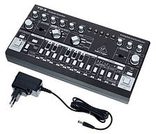 Аналоговий синтезатор Behringer TD-3-BK