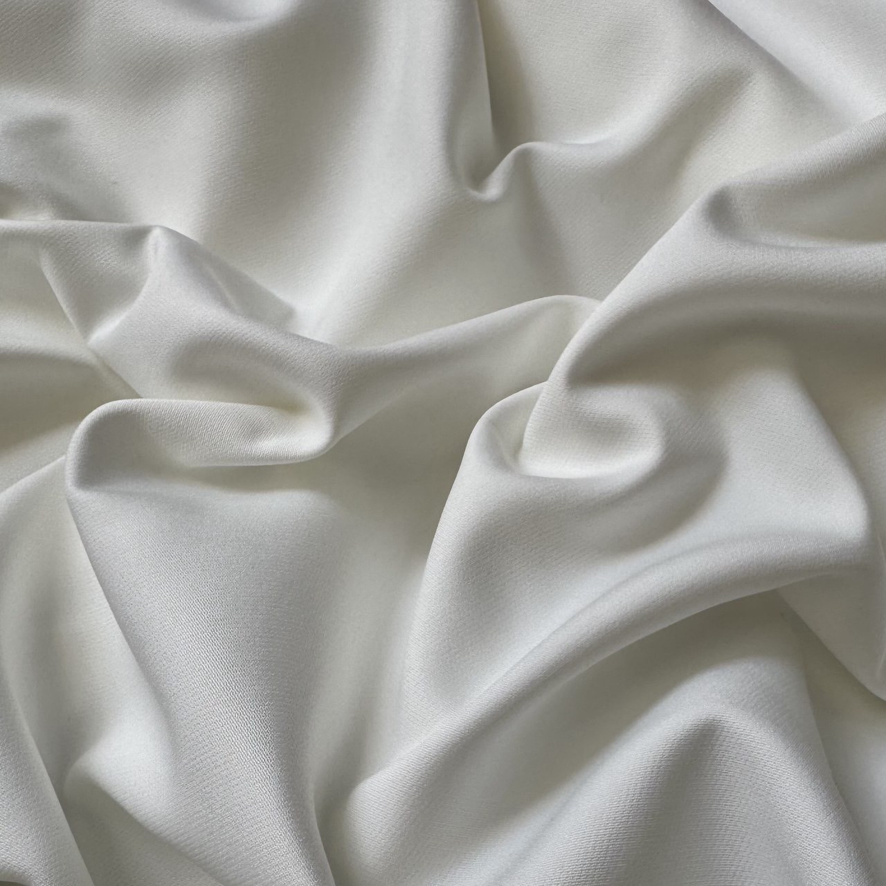 Костюмна тканина креп Б'янко 150 см 260 г/м2 однотон Молочний, фото 1