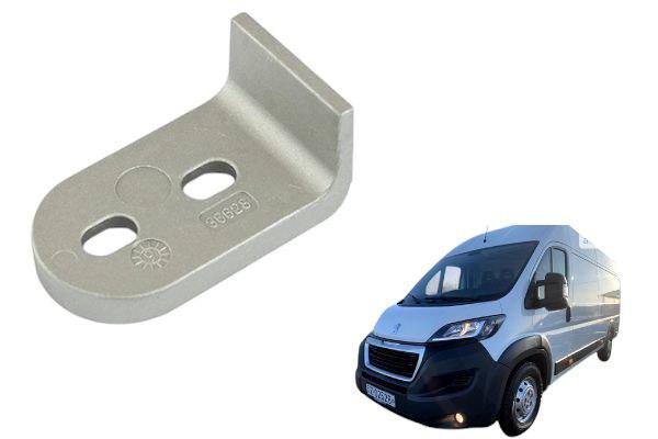 Фіксатор задніх дверей нижній Peugeot Boxer 4 2014-2021 (1346549080)