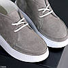 Стильні молодіжні прошиті сірі черевики натуральна замша на білій підошві, фото 4