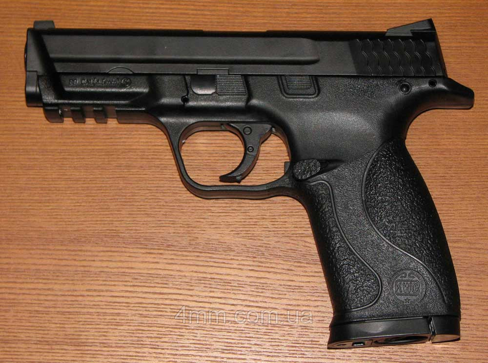 Пневматический пистолет Smith & Wesson KWC KM48D