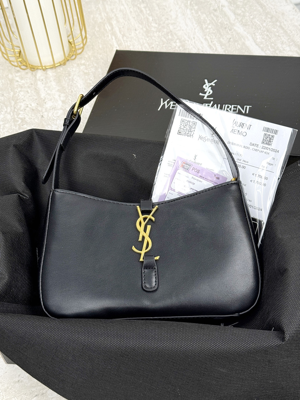 Жіноча сумка Yves Saint Laurent YSL Le 5 ↑ 7 Ів Сен Лоран чорний із довгим ременем