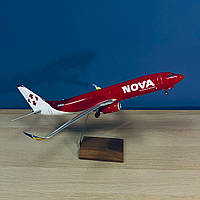 Преміальна модель літака Boeing 737-800 BDSF UR-NPA Super Nova масштаб 1:72