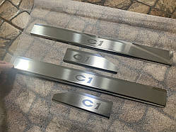 Захист порогів - накладки на пороги Citroen C1 3-дверцята з 2005- (Premium)