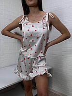 Ніжний шовковий комплект майка шорти з воланами у принт сердечко