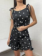 Шовкова піжама майка шорти з воланами у чорному кольорі з принтом сердечко