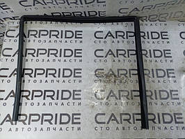 Ущільнювач скла дверей Mercedes-Benz E-class W211 3.5 2008 (б/у)