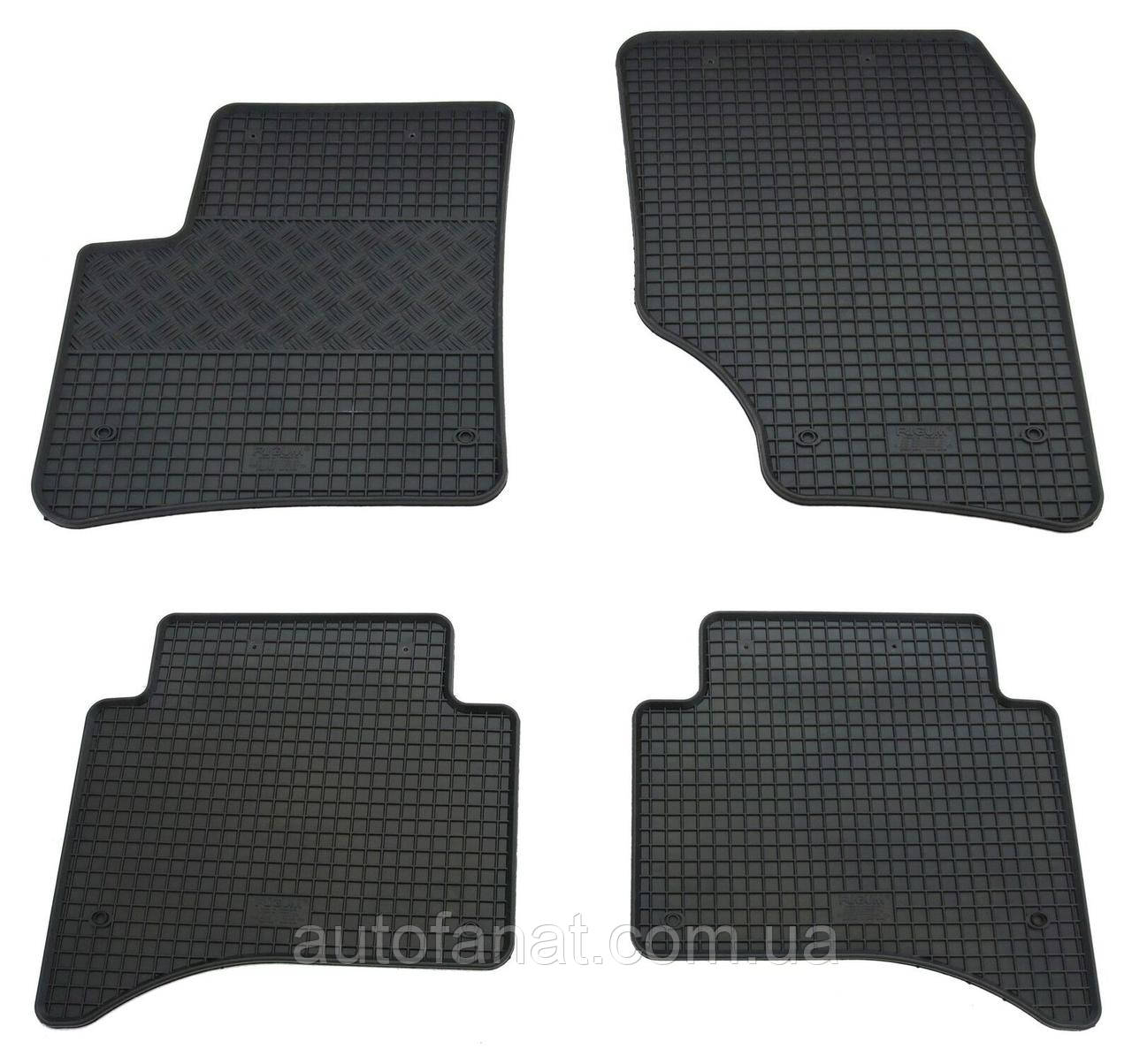 Килимки в салон VW Touareg (7L) 2002-2010 / PORSCHE Cayenne 2002-2010, гумові (4шт) Rigum Чехія (902815)