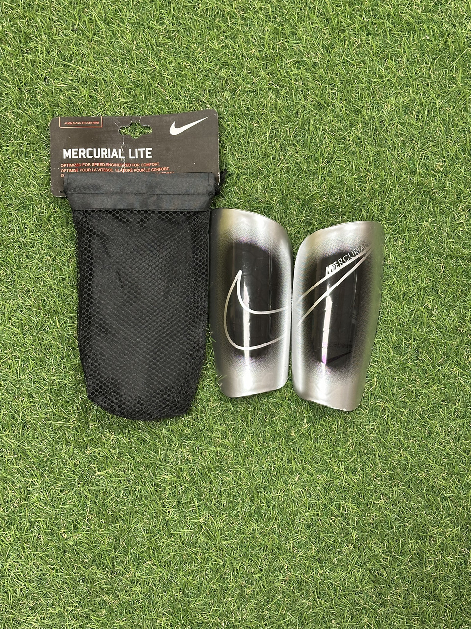 Футбольні щитки Nike Mercurial Litе/ щитки найк меркуріал