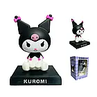 Фігурка в авто Куромі. Фішурка Куромі на приладову панель