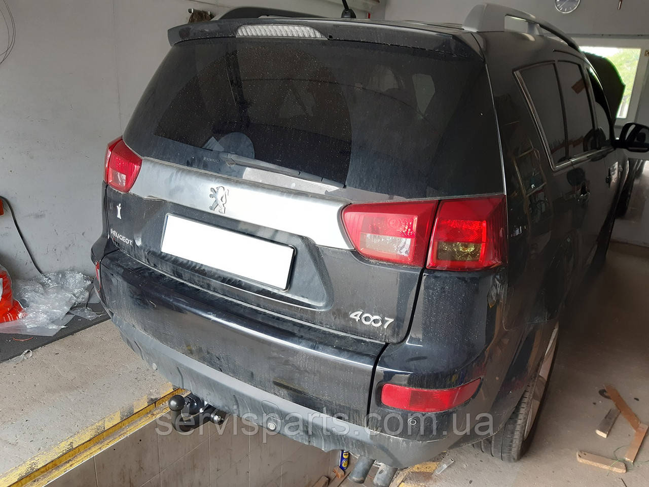 Фаркоп Peugeot 4007 2007-2012 (Пежо 4007) без зняття бампера