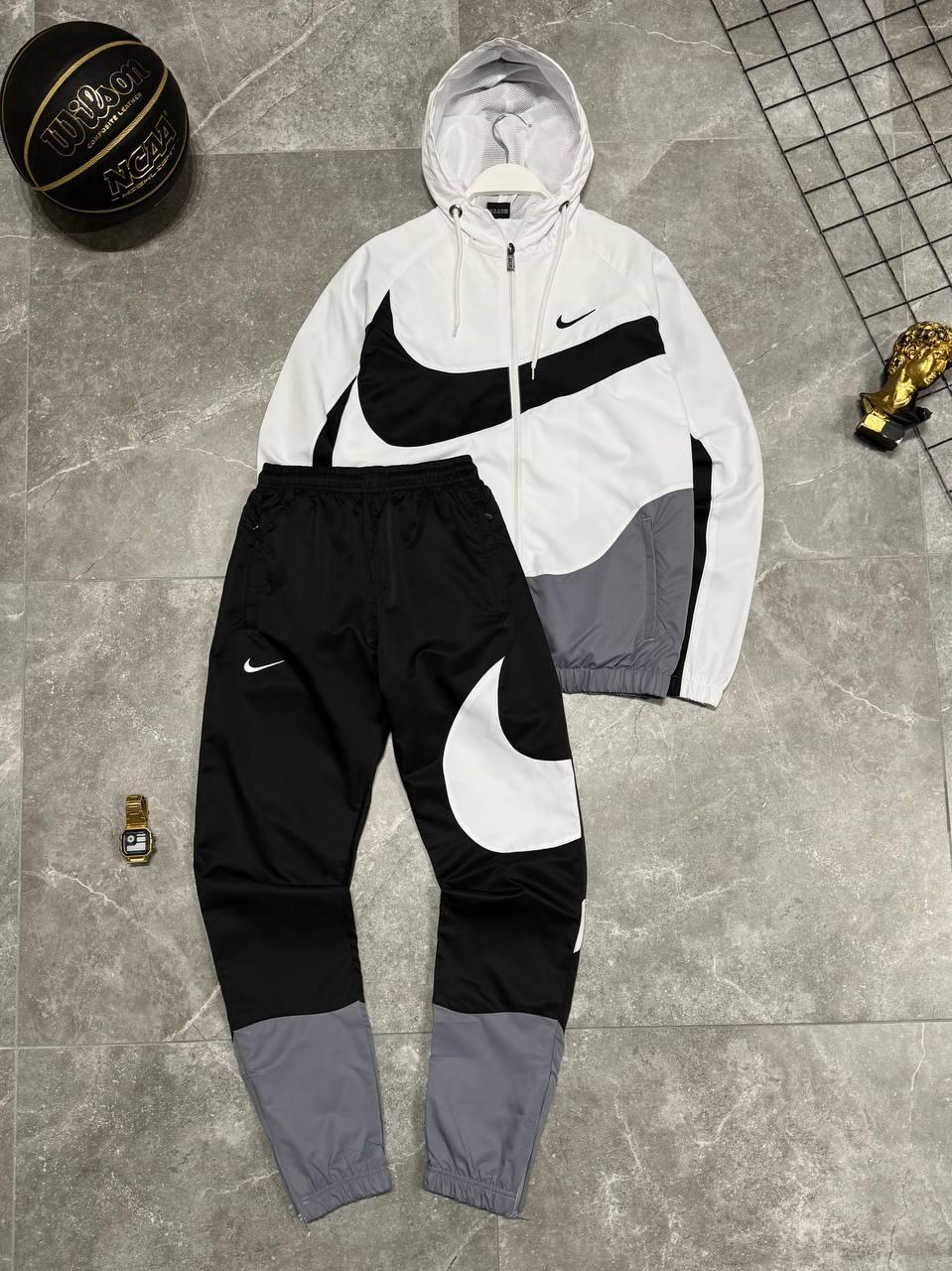 Чоловічий спортивний костюм Nike M1616 чорно-білий, фото 1