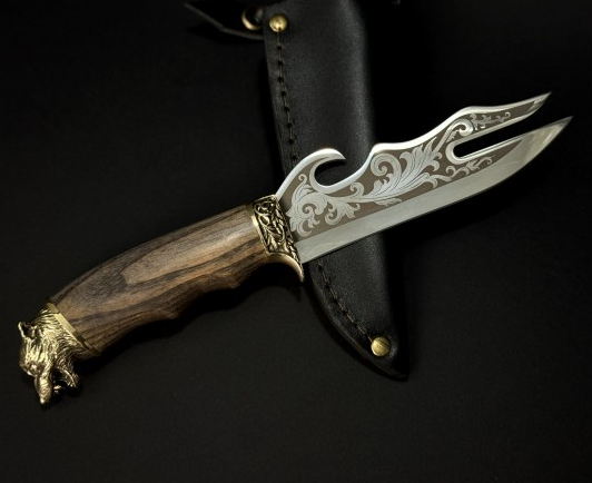 Подарунковий мисливський ніж-виделка з гравіюванням "Вовк" в піхвах з натуральної шкіри ручна робота, фото 1