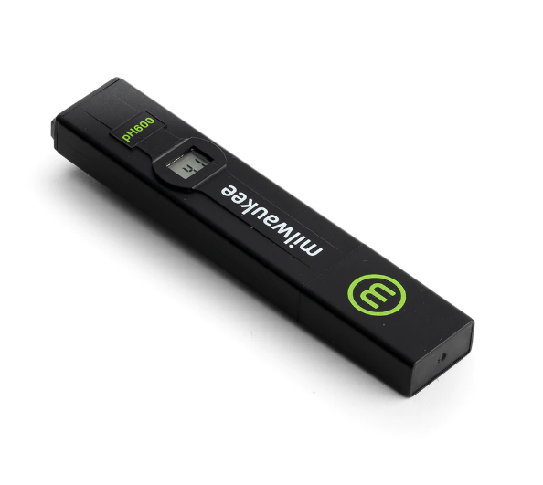 PH-метр Milwaukee рH-600, 0.0 – 14.0 pH; ± 0.1 pH, ручне калібрування, якість води