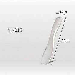 Косметичний шпатель, вигнута ложечка для крему навколо очей 6.2х1.2 см