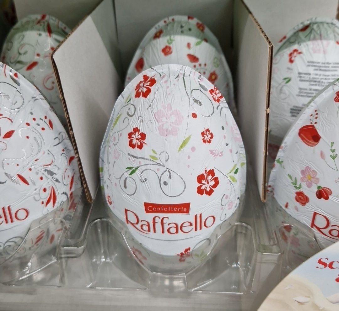 Шоколадне яйце Raffaello 100 г.