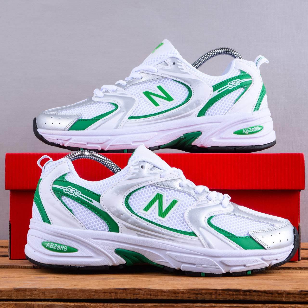 СУПЕР ЦІНА Кросівки New Balance 530 білі з хакі