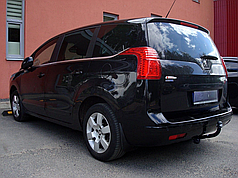 Фаркоп Peugeot 5008 2009-2016 (Пежо 5008) без підрізу бампера
