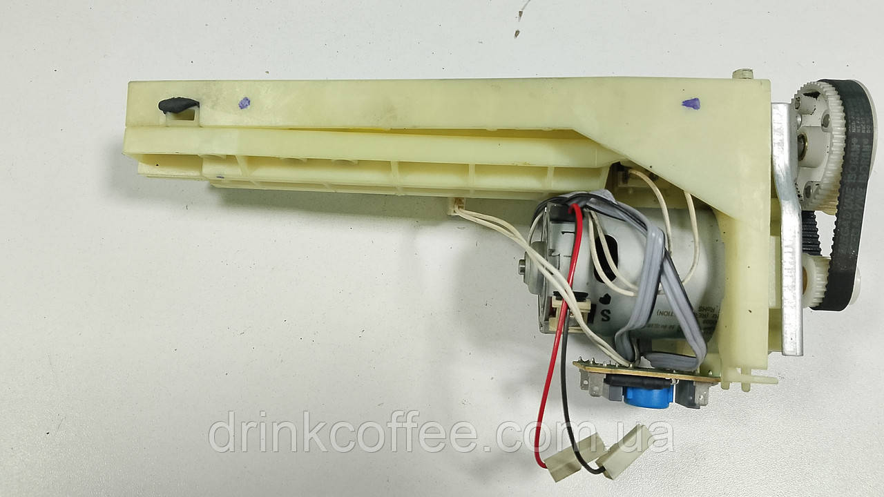 Привод заварювального блока в складі Редуктор кавомашини DeLonghi ESAM 3500_10 Cappuccino б/у Цілий!