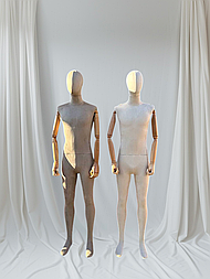 Манекен чоловічий лляний з дерев'яними руками