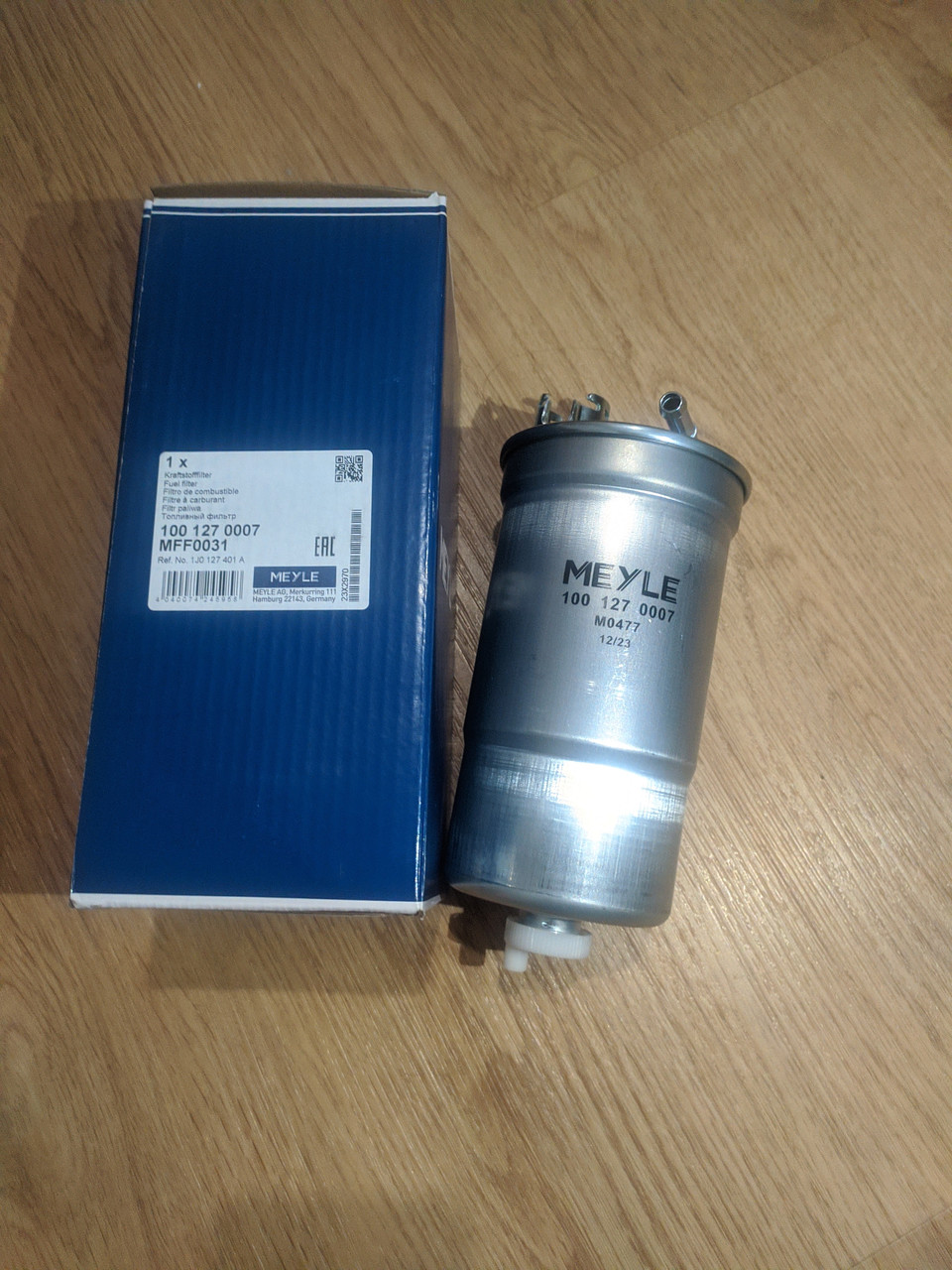 Паливний фільтр на Фольксваген Пассат Б5 (Volkswagen Passat b5) 1996-- ->2005 Meyle 1001270007
