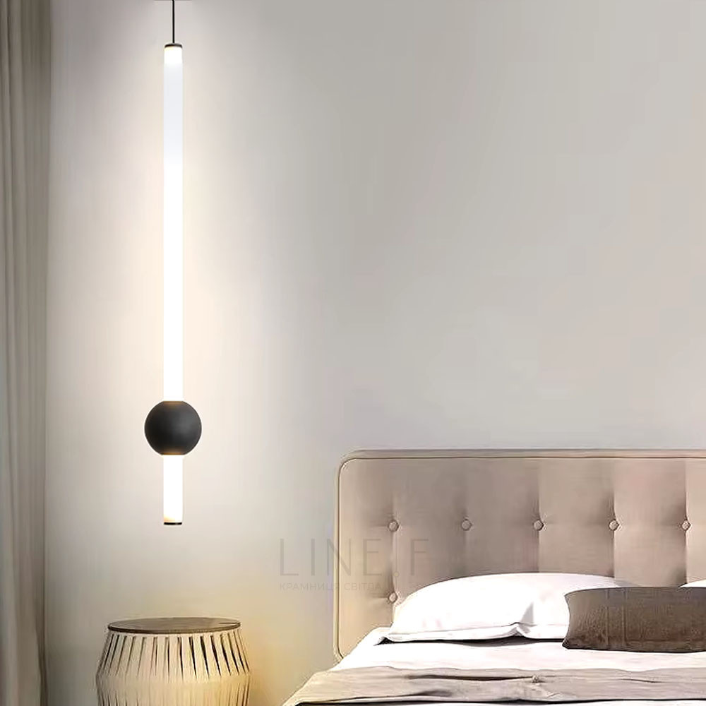 Led світильник у вертикальній формі 90 см із чорною кулькою | Line F | Арт. YG 517A/900 VL BK