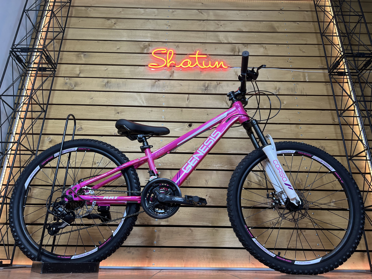 Велосипед підлітковий 24" Corso Genesis G-24716 на зріст 120-135 см рожевийІ  УЦІНКА ВМ'ЯТИНА НА РАМІ, фото 1
