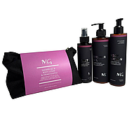 Набір з косметичкою MG Cherry & Almond