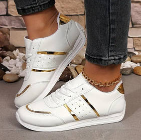 Стильні жіночі кросівки з декором