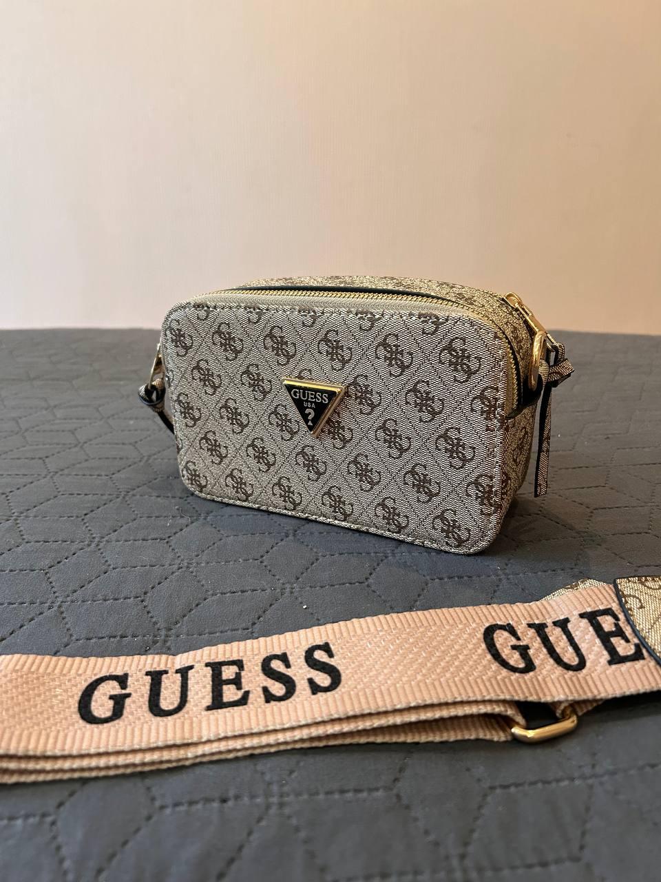 Жіноча сумка Guess The Snapshot Bag Beige Бежева Екошкіра Крос Боді на 2 відділення широкий ремінь Гесс