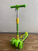 Самокат триколісний: колеса широкі світяться PU, кермо складається