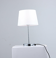 Настольная лампа классическая с абажуром из ткани для спальни прикроватная с тканевым абажуром для прикроватной тумбы Sirius N6568