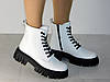 Черевики жіночі шкіряні на шнурівці демісезон білі на чорній підошві, фото 2