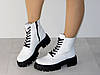 Черевики жіночі шкіряні на шнурівці демісезон білі на чорній підошві, фото 3