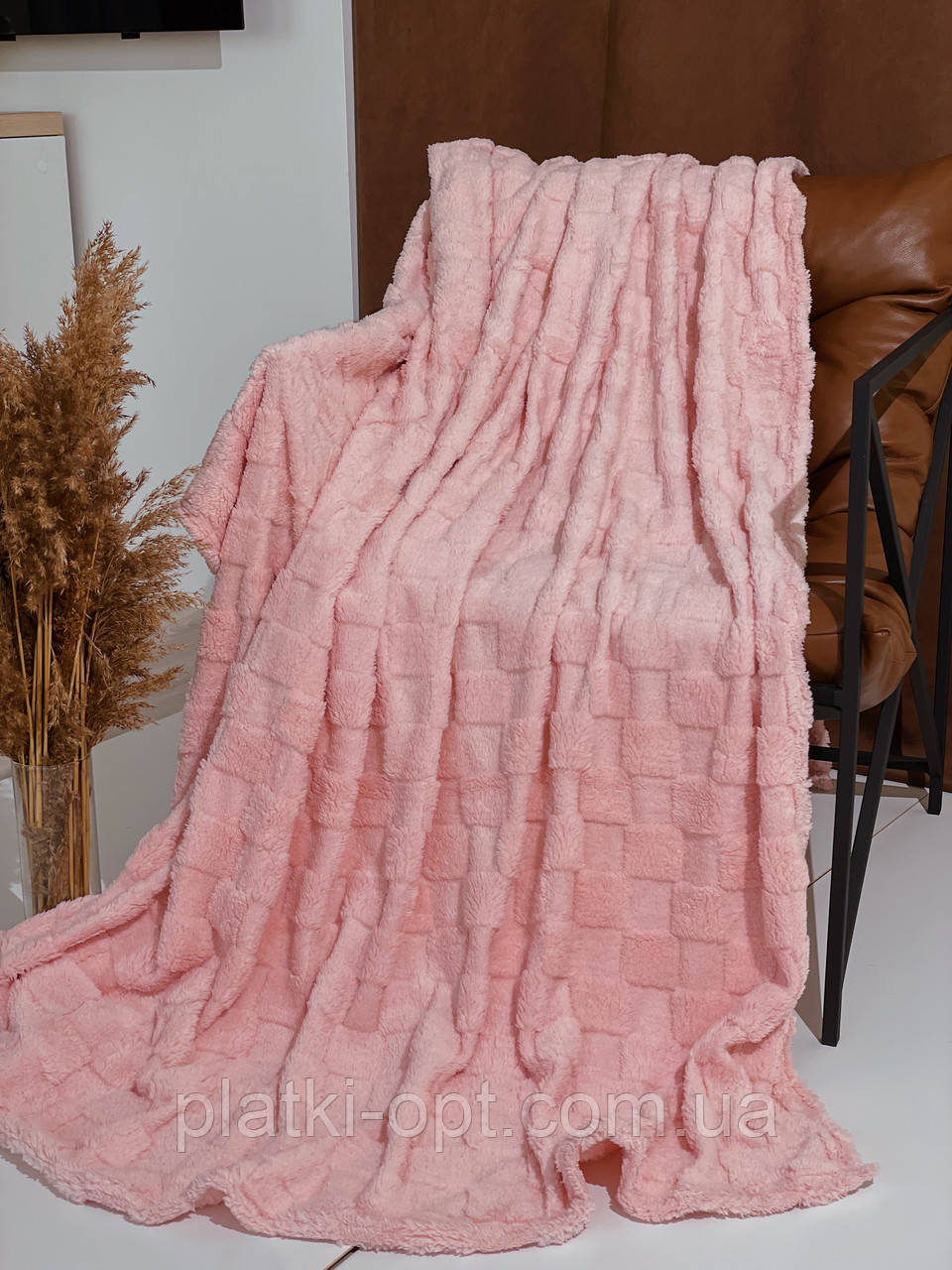 Покривало велюрове Клітинка (рожеве) 200х230 см