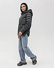 Жіноча стьобана куртка графітова до -5°С з капюшоном з утеплювачем весняна осіння, фото 4