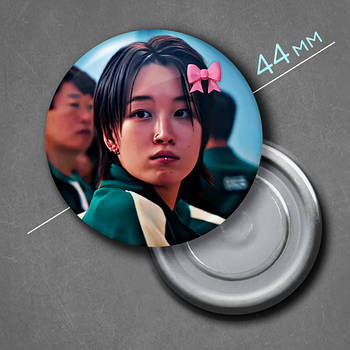 "Семі / Гравець 380 (Гра в кальмара 2 / Squid Game 2)" магніт круглий Ø44 мм