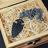 Мужской кулон подвеска в скандинавском стиле "Щит викингов со шлемом ужаса" на цепочке 4.5*2.5 см.