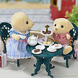 Calico Critters CC1809 Сім'я жовтих лабрадорів Sylvanian Families, фото 7
