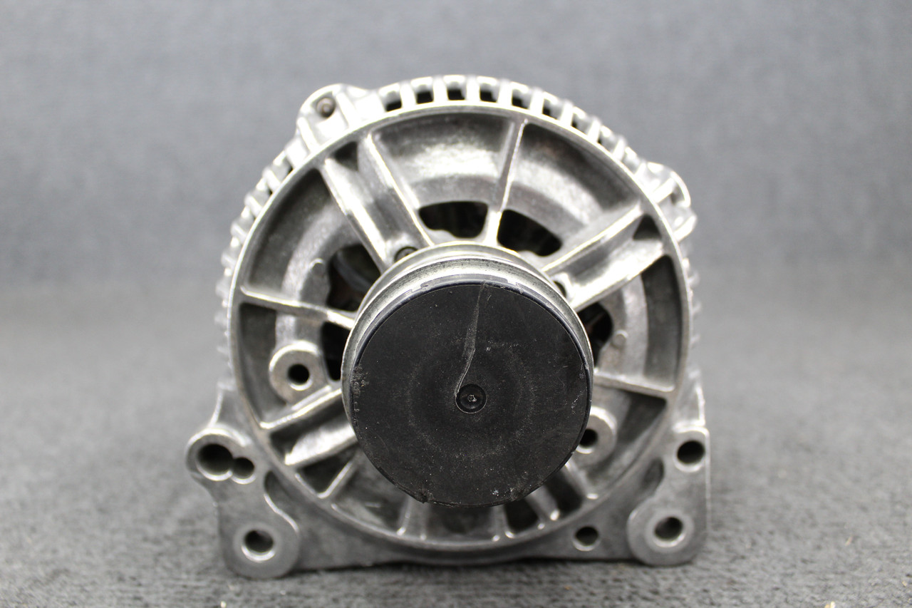 Генератор VW Passat B5 1.9 TDI 028903028 0123515003
