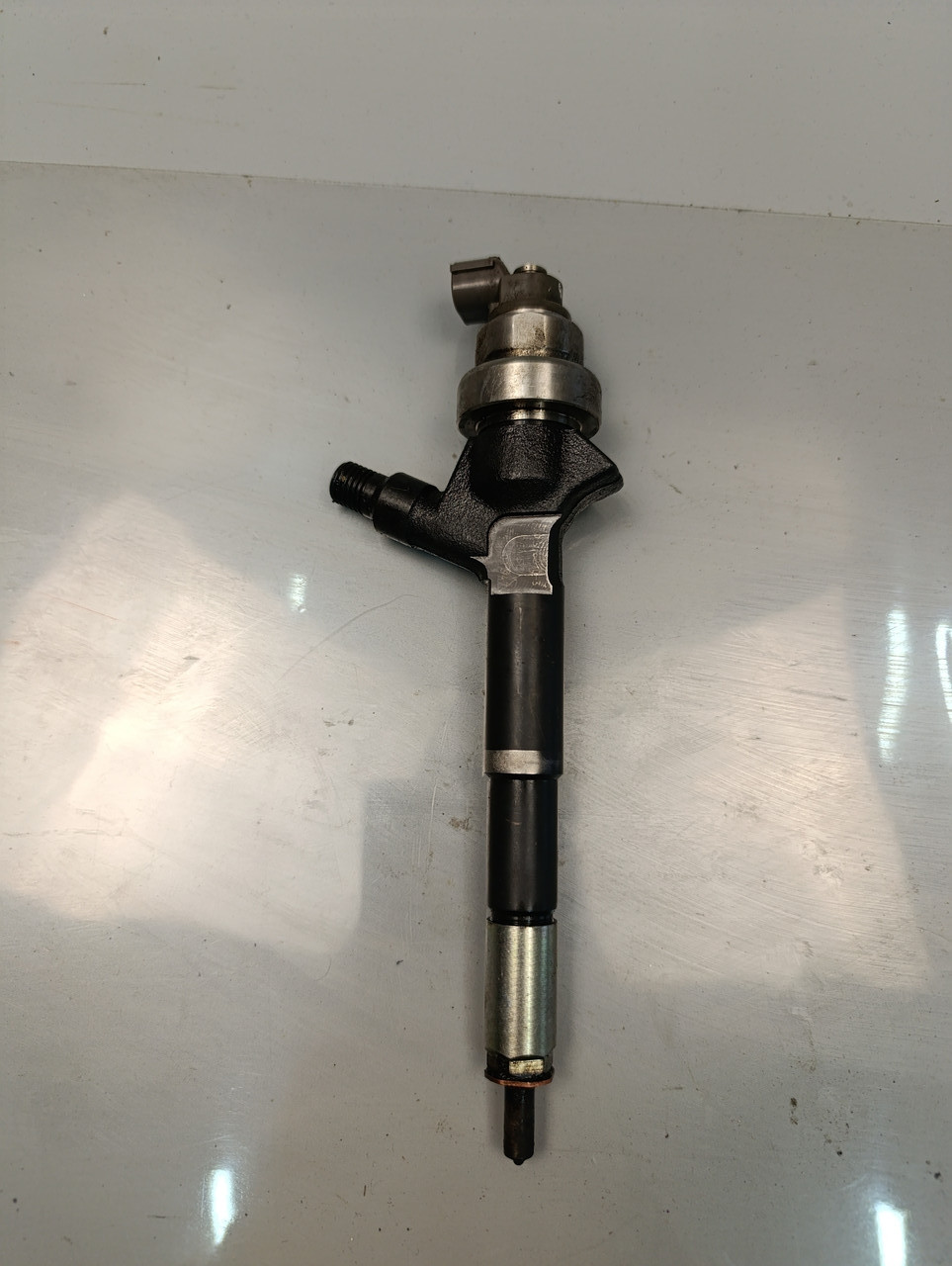 Opel Asta H, Zefira B 1.7cdti Форсунка паливна 8-97376270-3