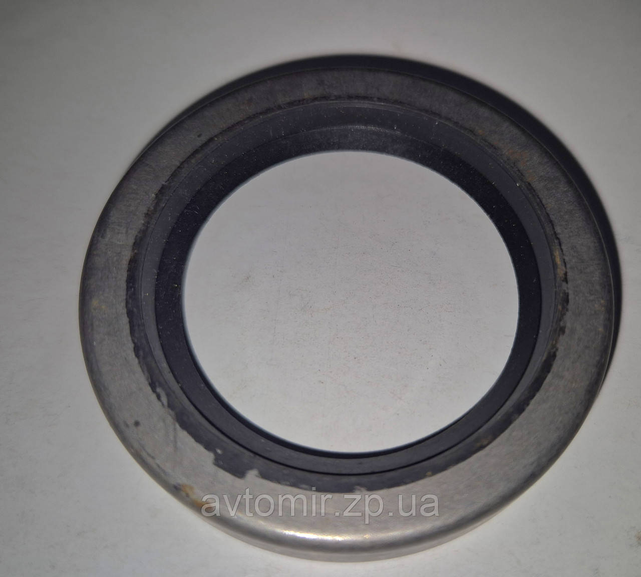 Сальник передньої маточини Ваз 2101-2107 (40х57,15х10) Оригінал