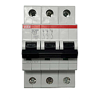 Автоматичний вимикач 3*32C ABB 2CDS253025R0324 SZ 203-C32