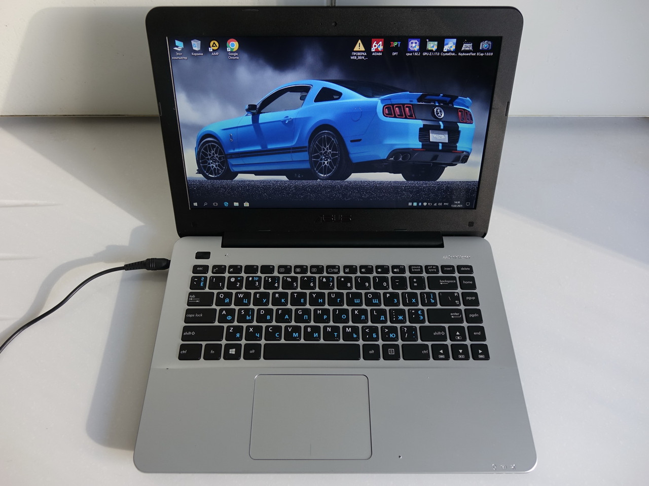 Ноутбук ASUS K455L 14.0, i3-4030U, 6GB, 500GB, Intel HD Graphics 4400, Новий диск