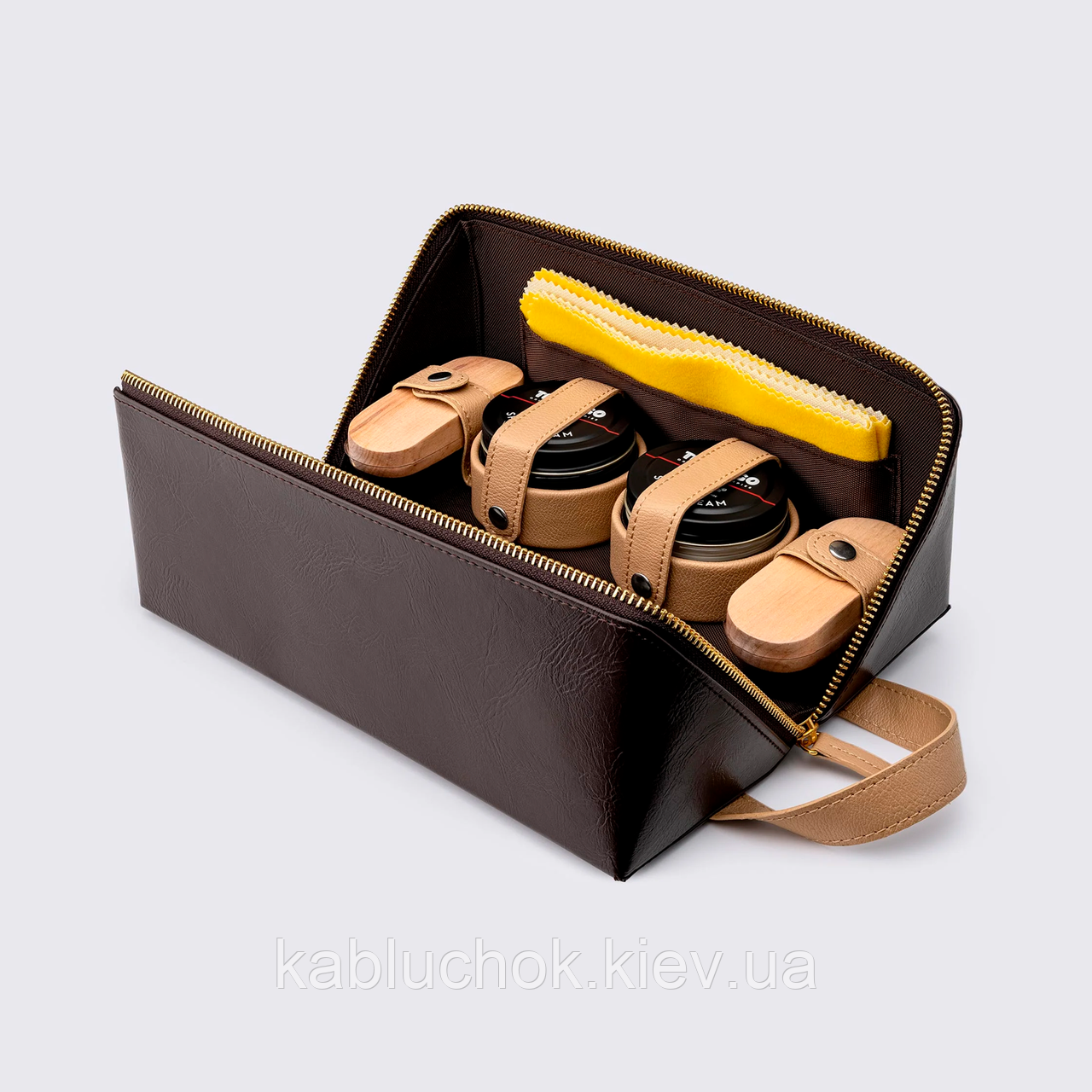 Набір для догляду за взуттям Tarrago Deluxe Brown Shoe Care Travel Kit
