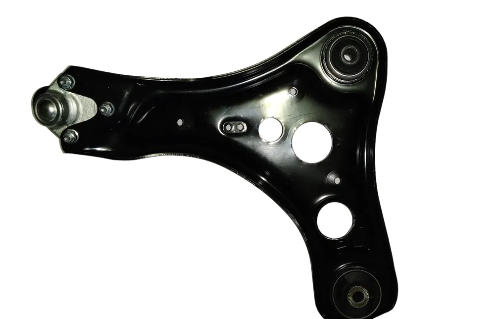 Важіль передньої підвіски Лівий / Правий у зборі з кульовою опорою Аналог (Ліцензія)