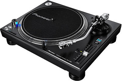 DJ програвач Pioneer PLX-1000