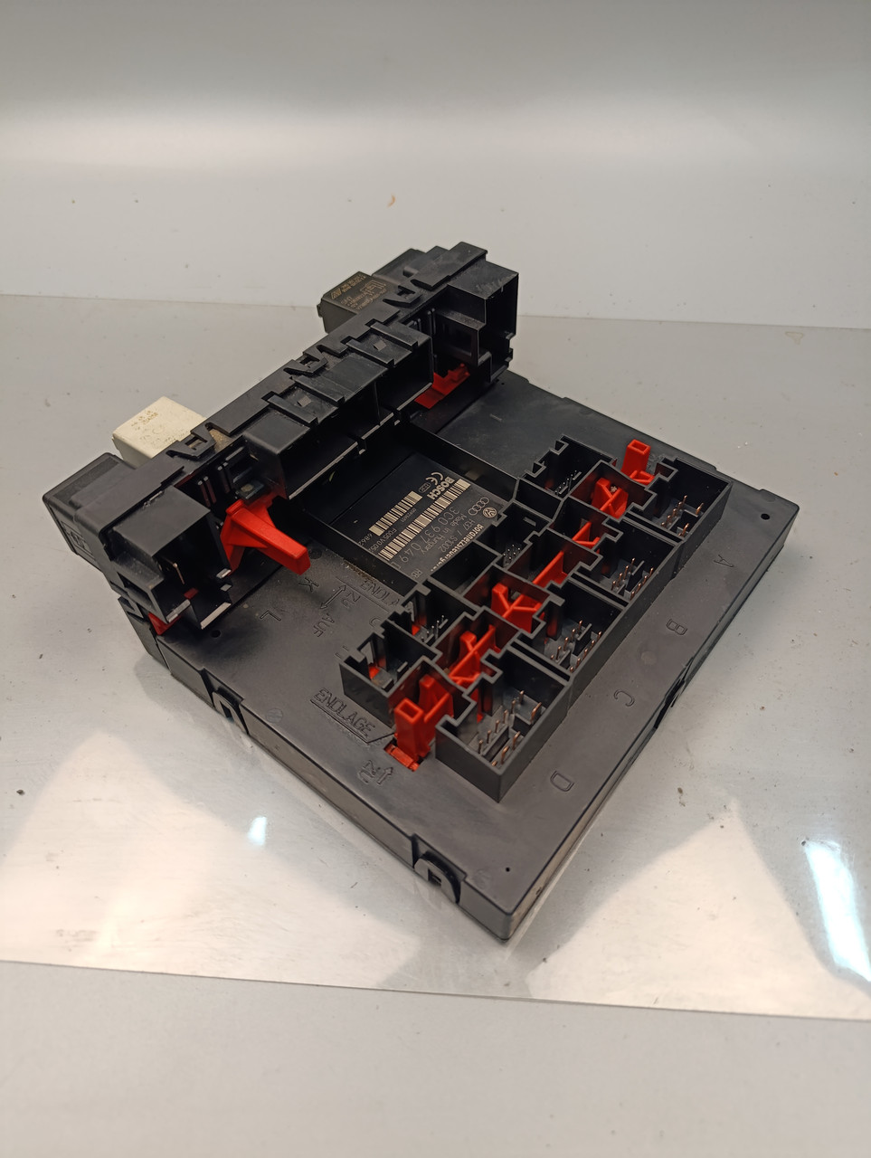 VW Golf 5 Passat 6 модуль керування бортовою мережею 3C0937049D