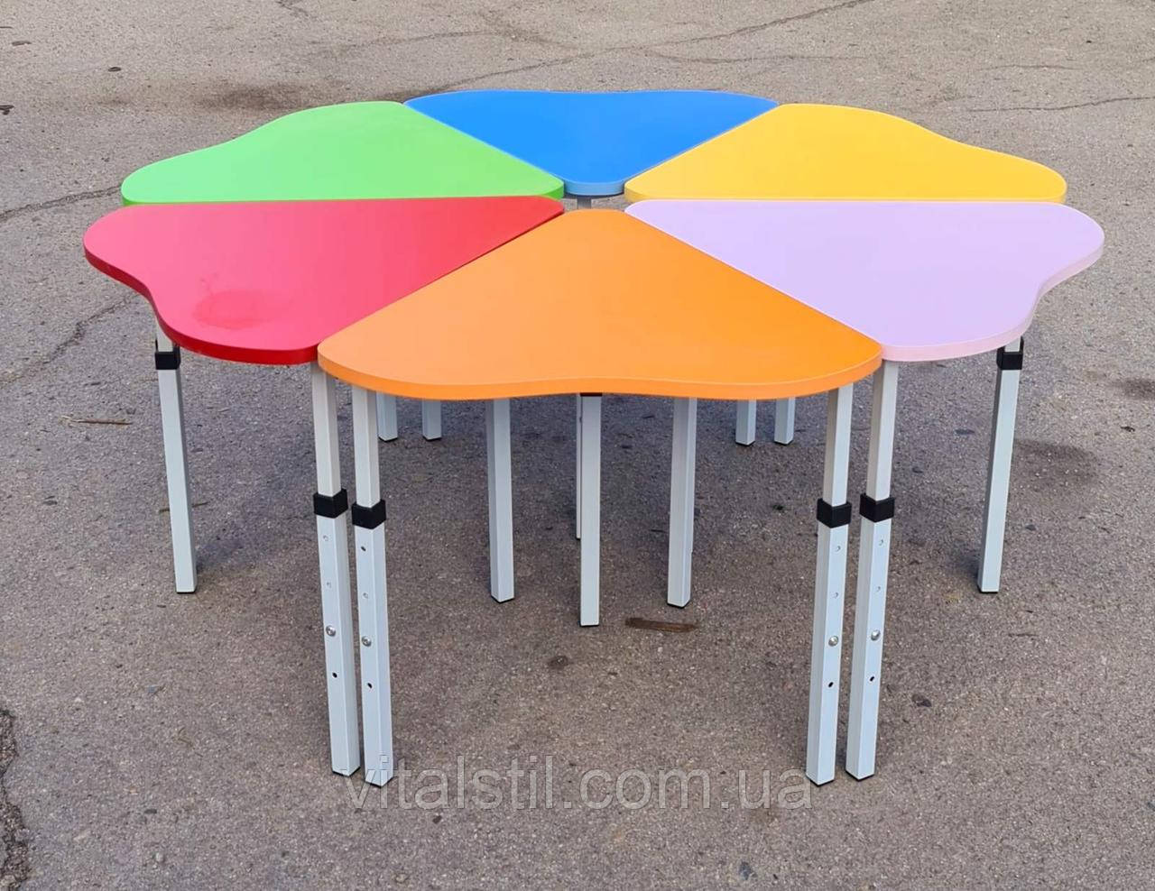 Стіл дитячий регульований "Ромашка" 4-6 р.г.