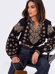 Жіноча вишиванка чорного кольору з геометричним орнаментом розміри S, M, L